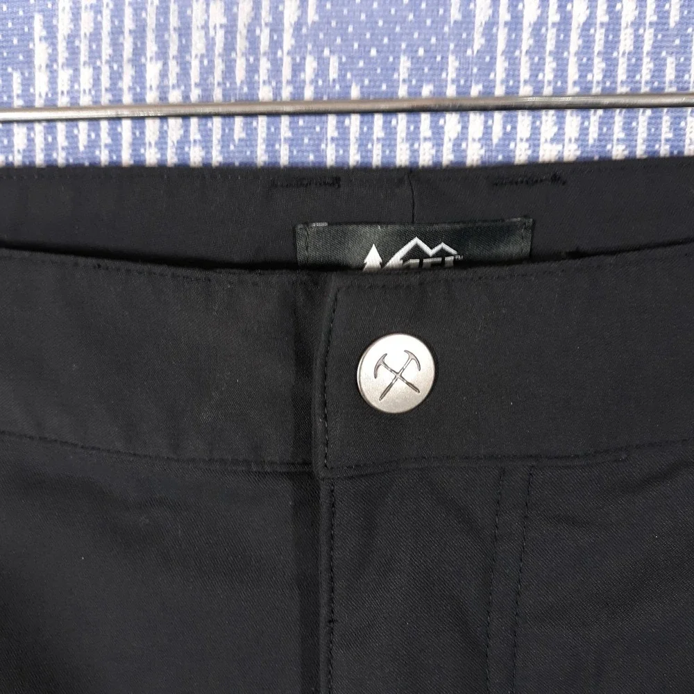 REI Hiking Pants Mens 36 x 30 Regular Fit Black Flat Front